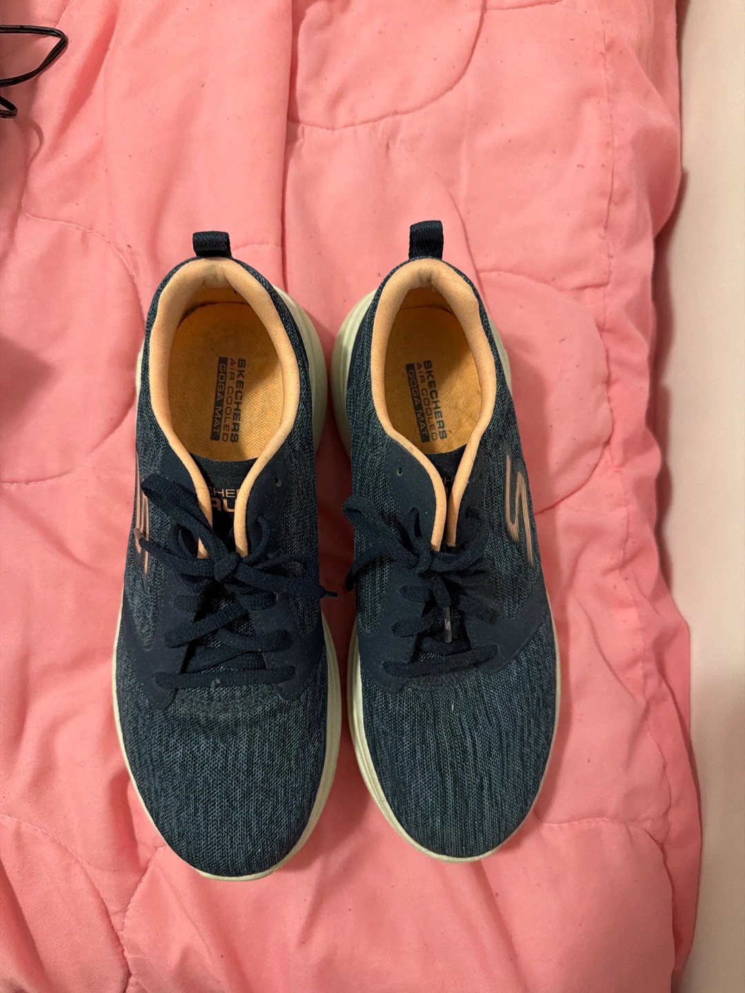 Skechers Air Cooled Goga Mat Sneakers