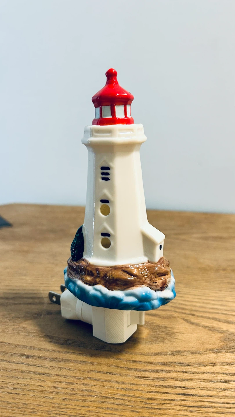 Night light Lighthouse Plug-In Night Light – Nautical Coastal - photo 2