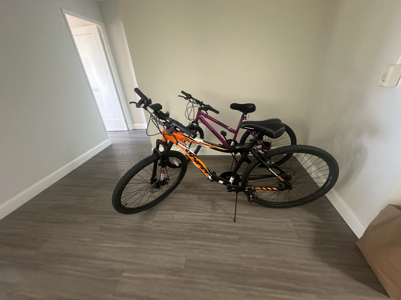 Hyper Viking Trail Mountain Bike - photo 3