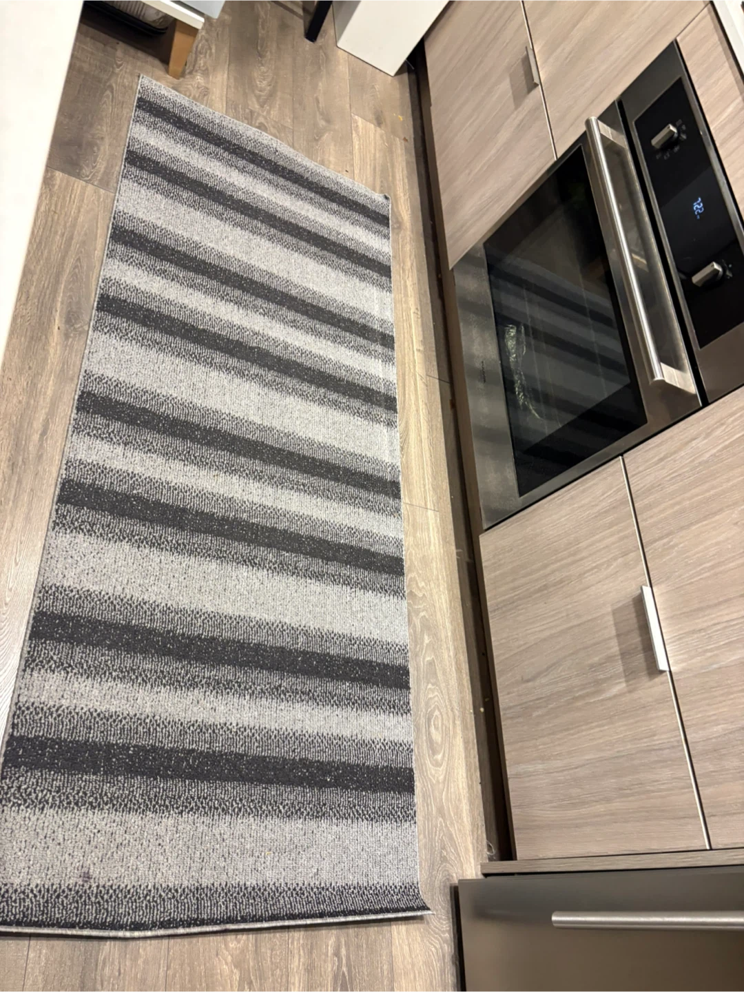 Grey and black striped runner rug - photo 2