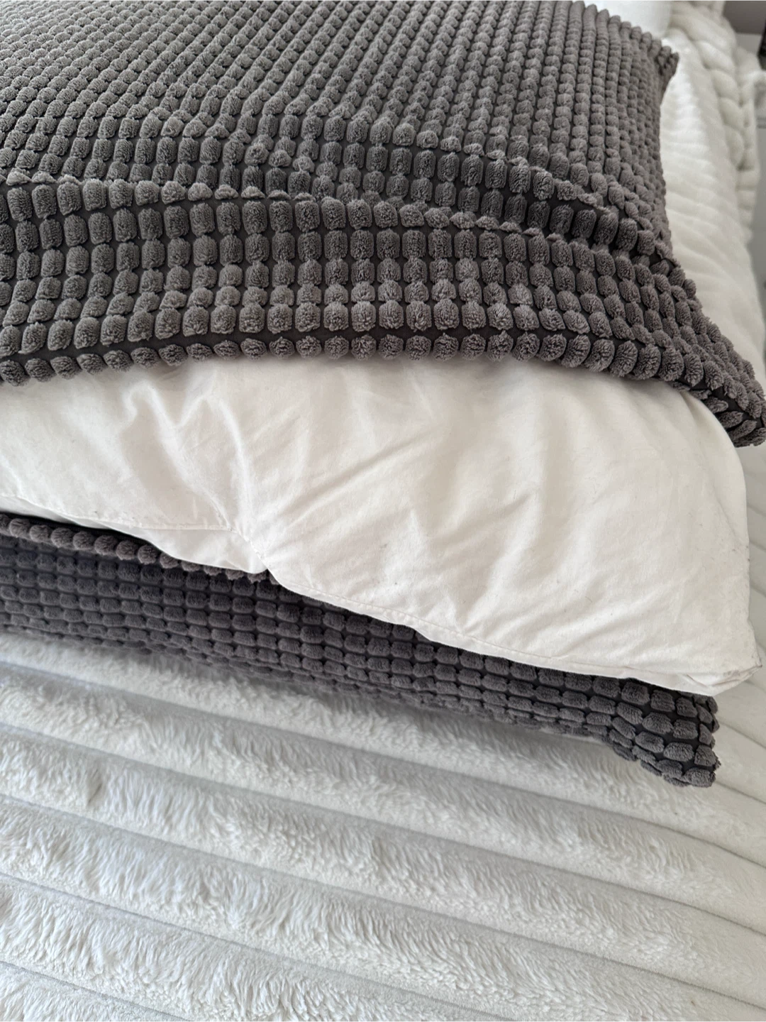 Set of 4 pillow cases and inner IKEA - photo 2