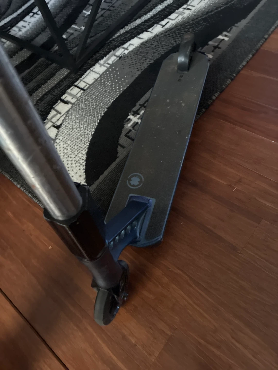 Lucky Pro Scooter - photo 2