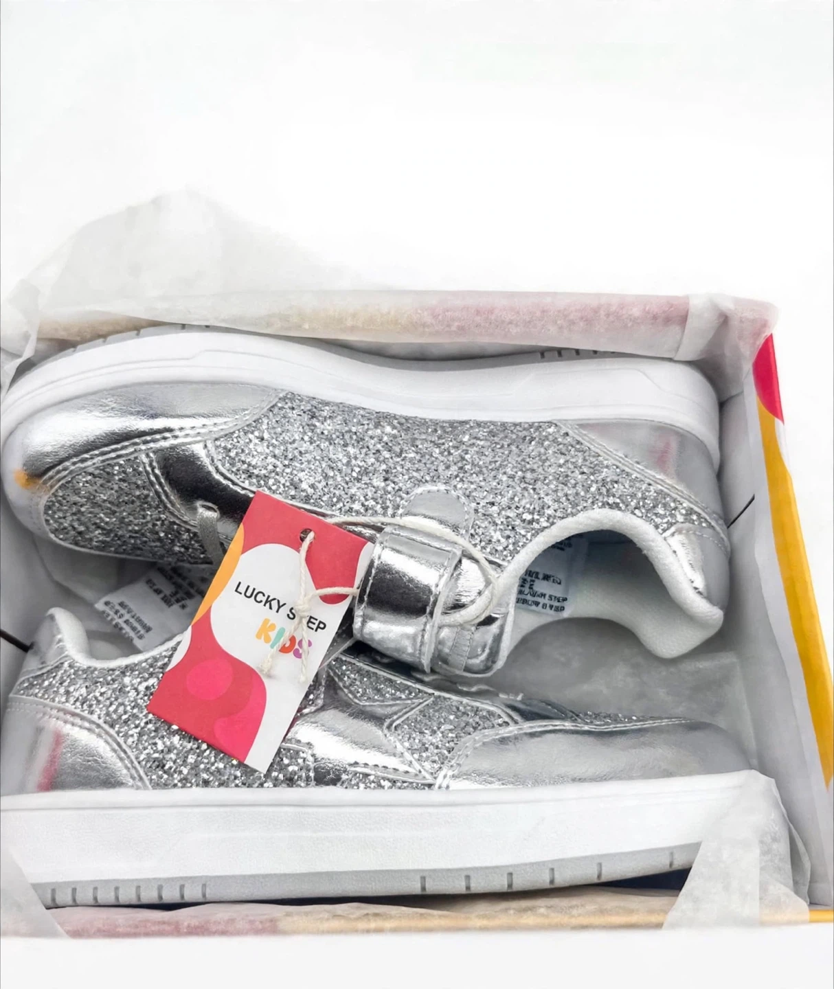 Lucky Step Girls Silver Glitter Sneakers Size 4 Big Kid NEW - photo 2