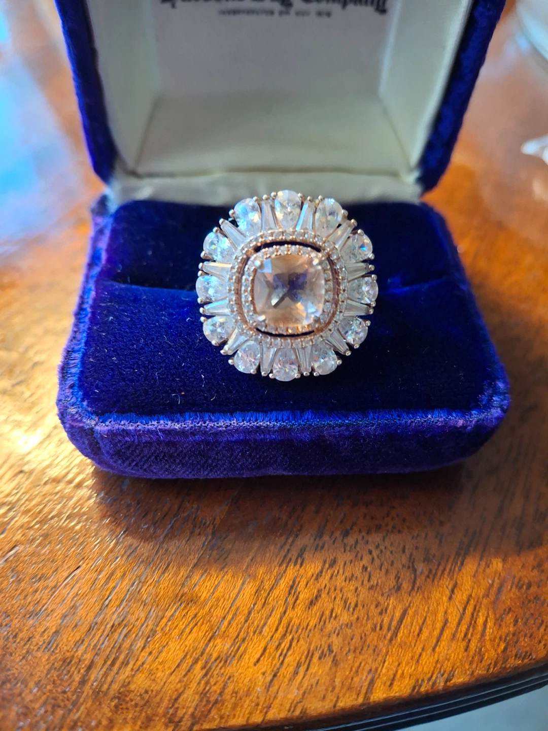 Large statement ring with sparkly stones (stamped 925)