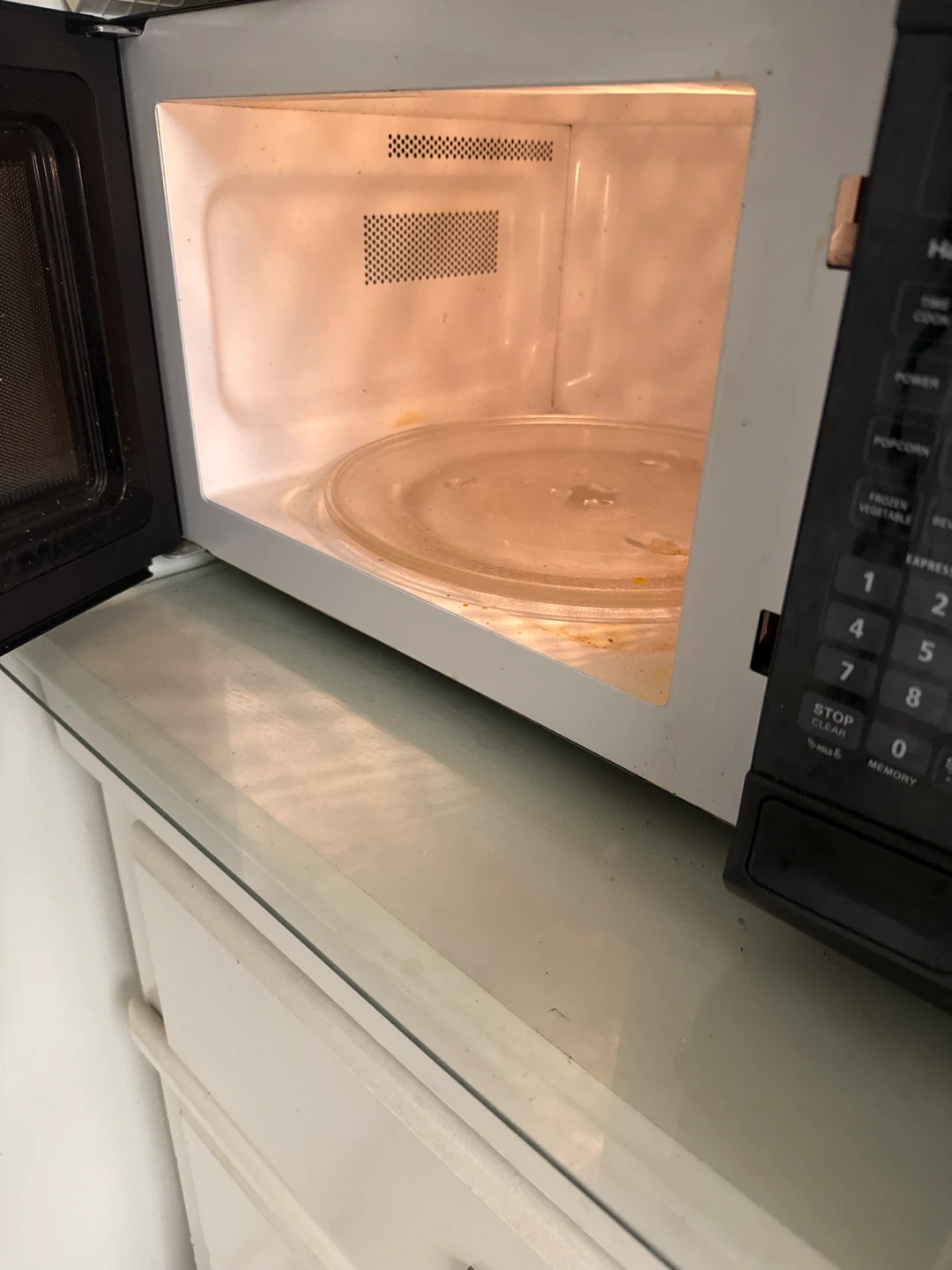 Hamilton Beach Black Microwave - photo 2