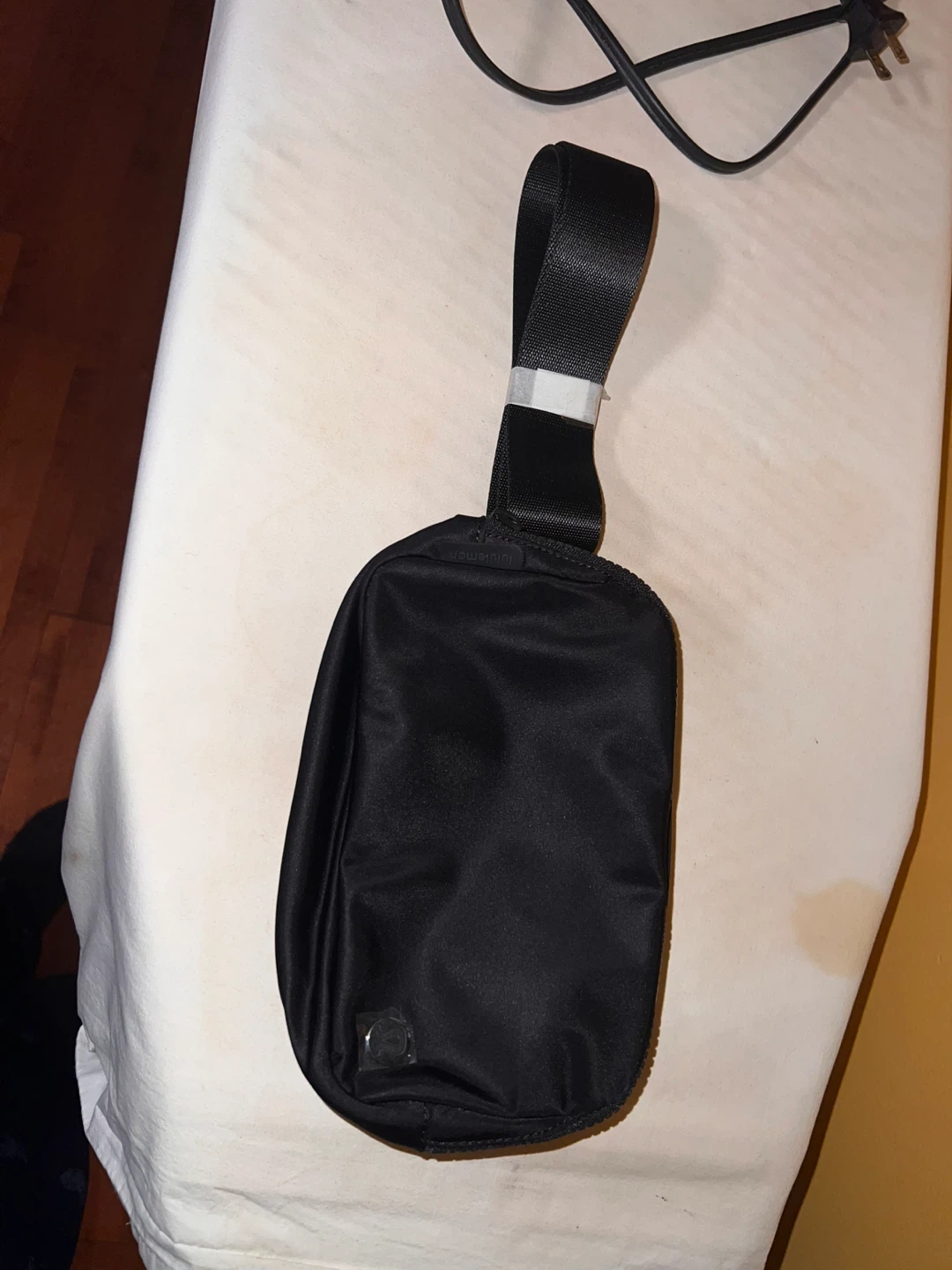 Lululemon Everywhere Belt Bag 1L (Brand New With Tags) - photo 2