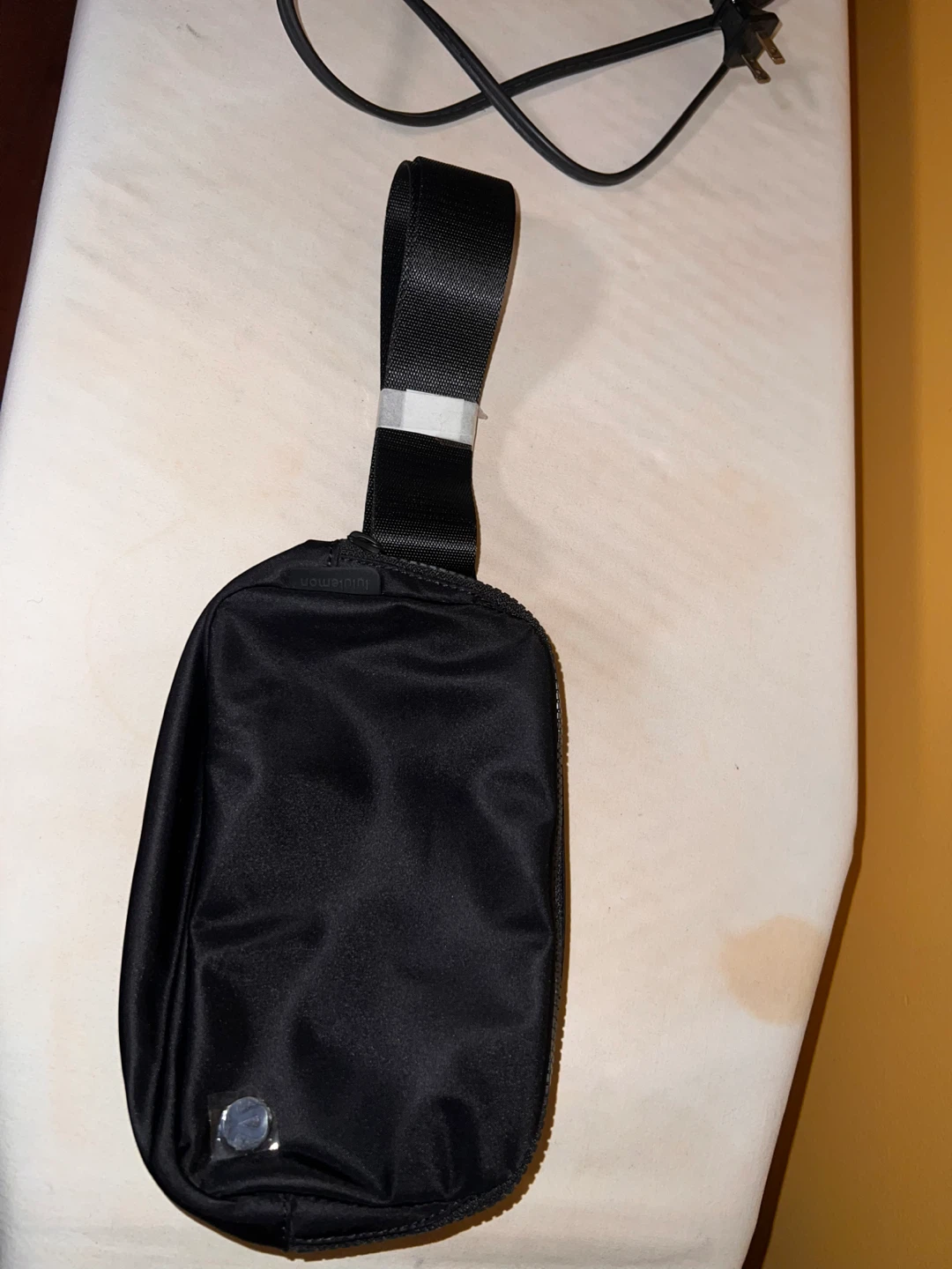 Lululemon Everywhere Belt Bag 1L (Brand New With Tags) - photo 3