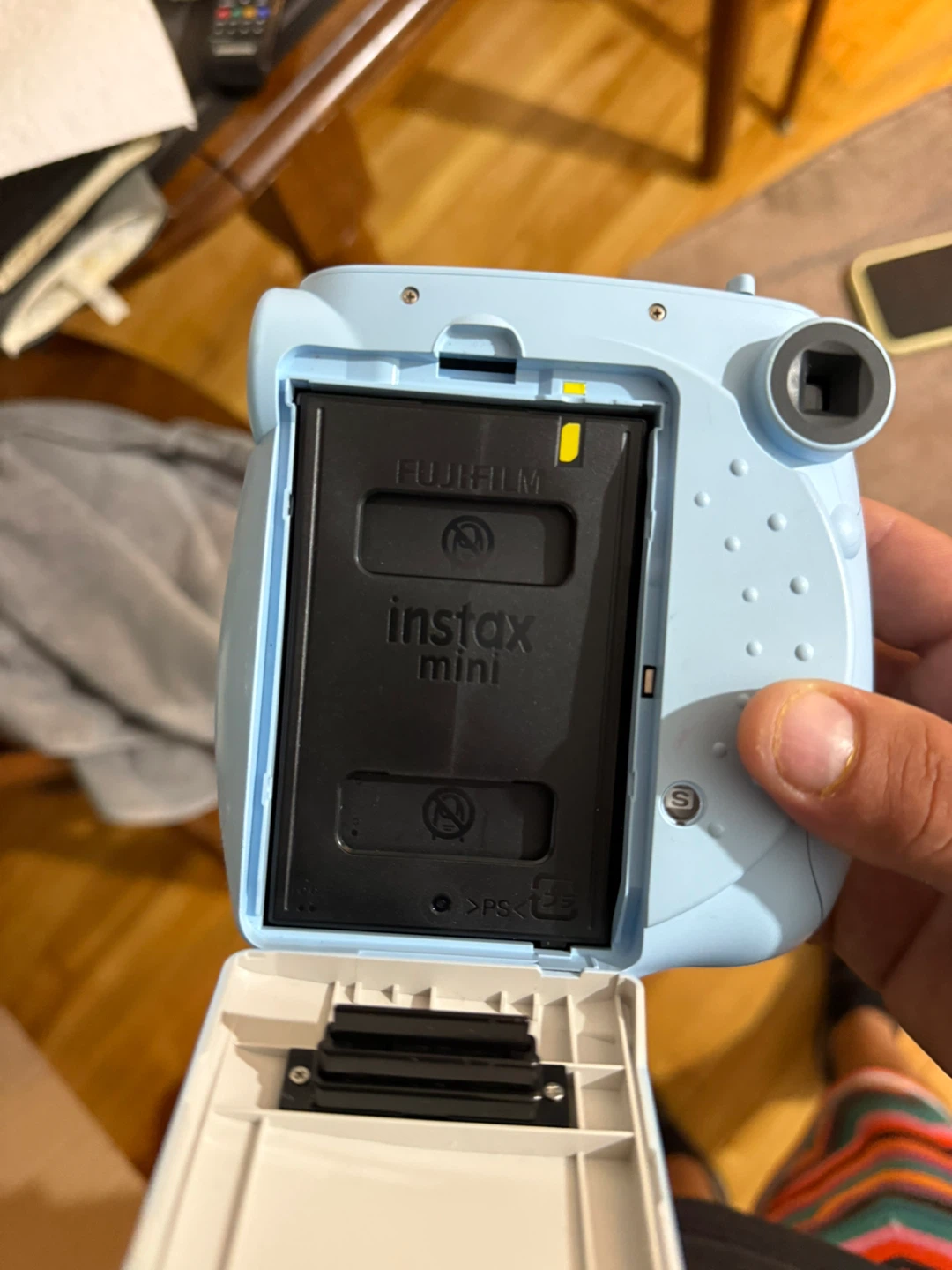 Fujifilm Instax Mini 7S Instant Camera - Light Blue - photo 4