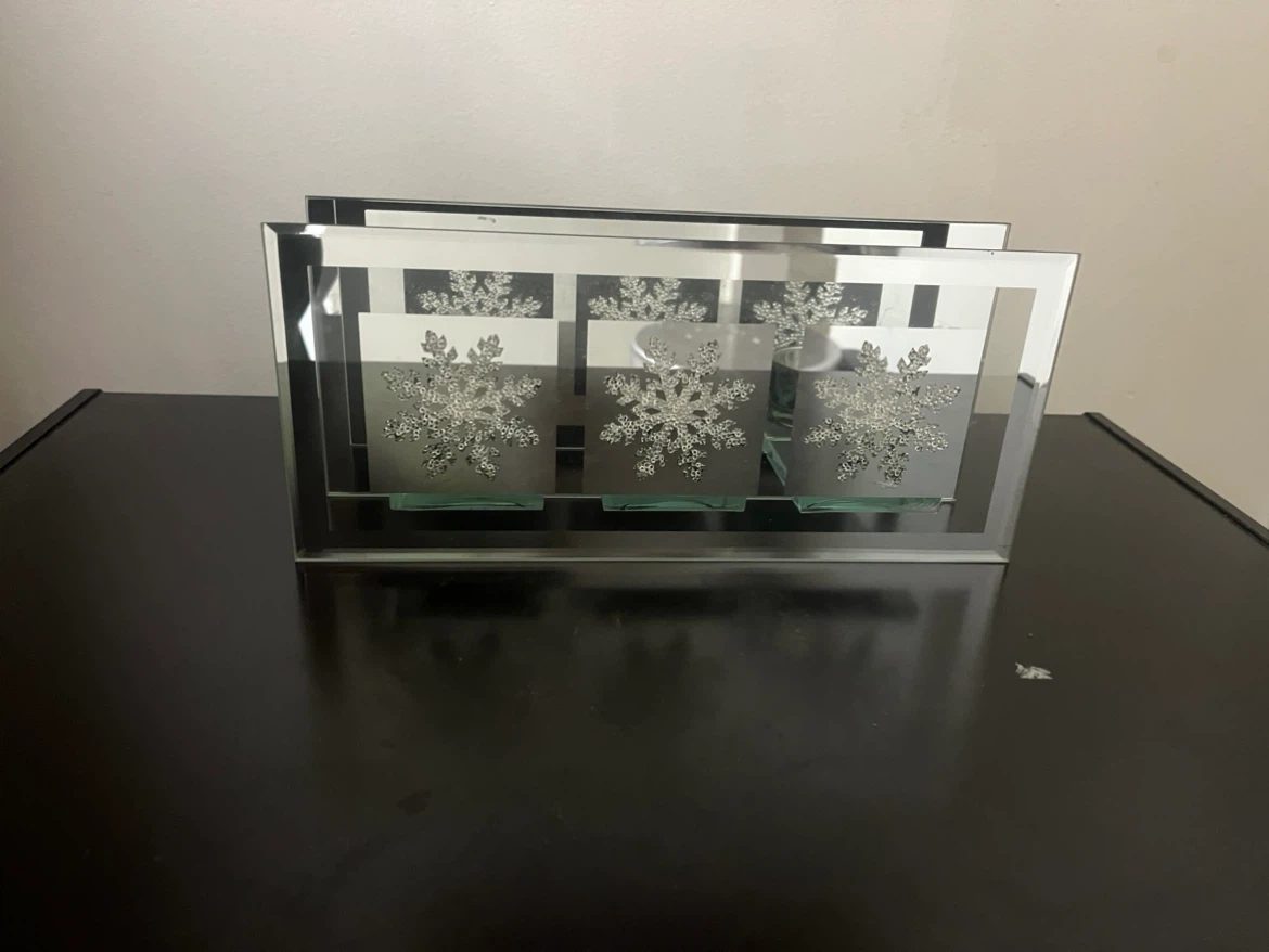 Mirrored Snowflake Tea Light Candle Holder - photo 3