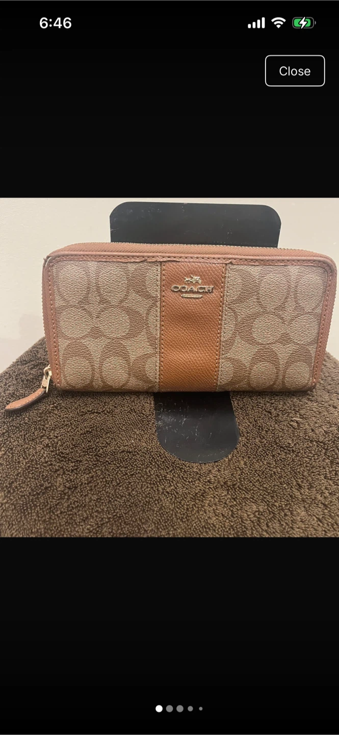 Coach Signature Long Zip Around Wallet