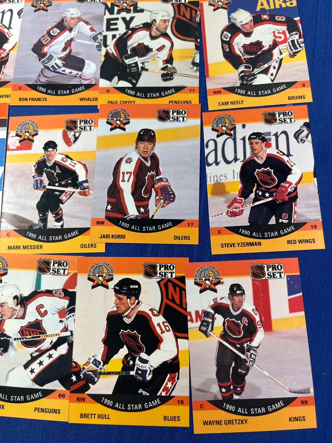 Sealed Erik Karlsson NHL Figure + 100 Vintage Cards Bulk Bonus - photo 5