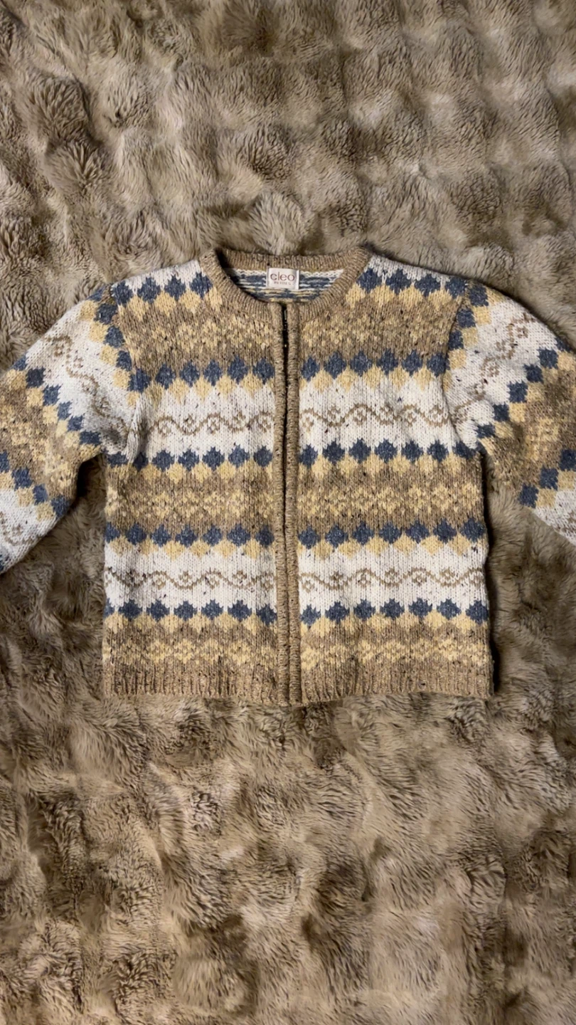 Patterned Zip-Up Cardigan