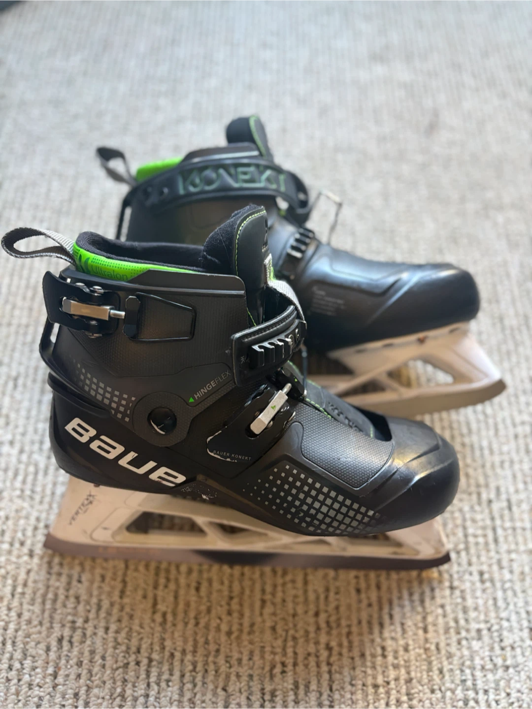 Bauer Konekt H275 Goalie Skates Size 8-8.5