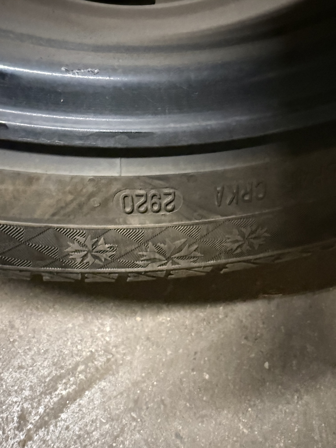 Continental VikingContact 7 Winter Tires for benz c 43 - photo 5