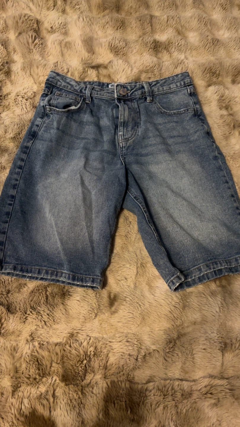 Denim High Rise Jorts