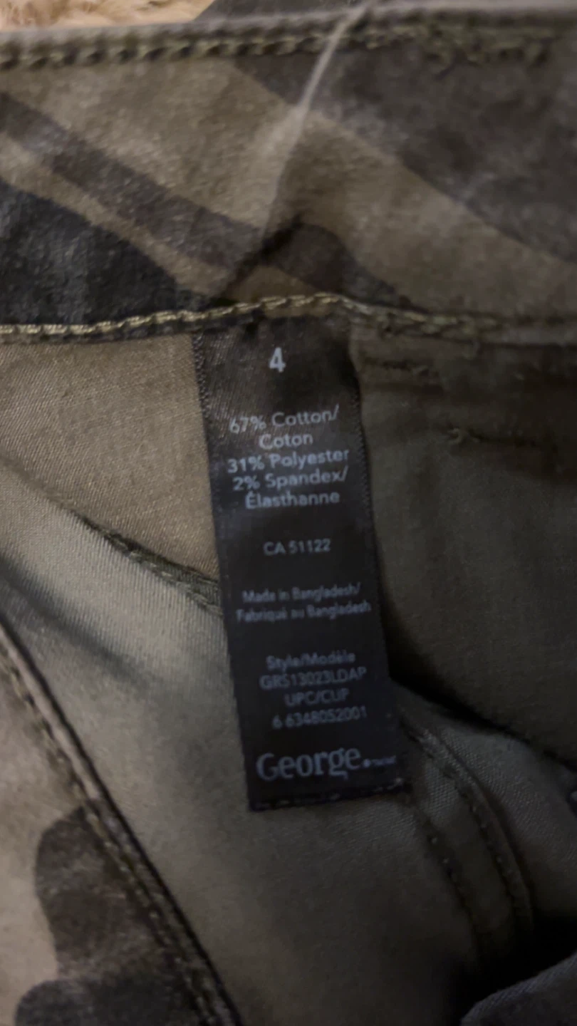 George Camo Shorts - photo 4
