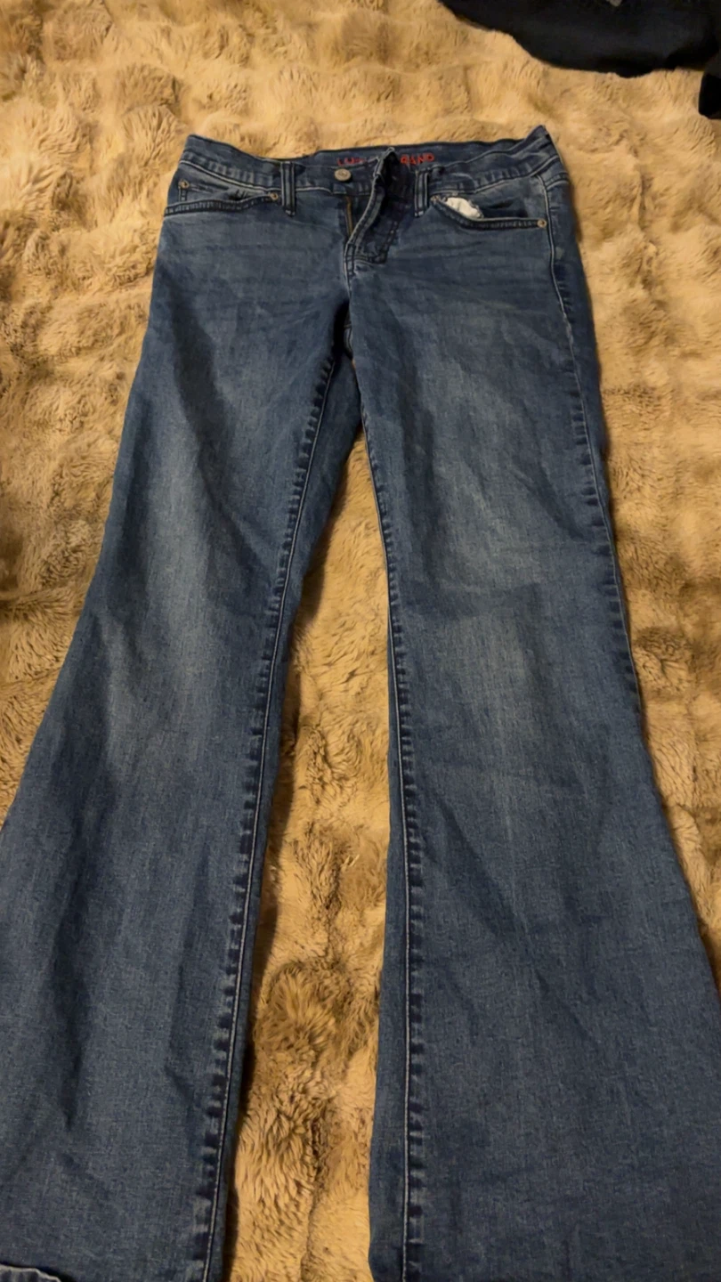 Lucky Blue Jeans