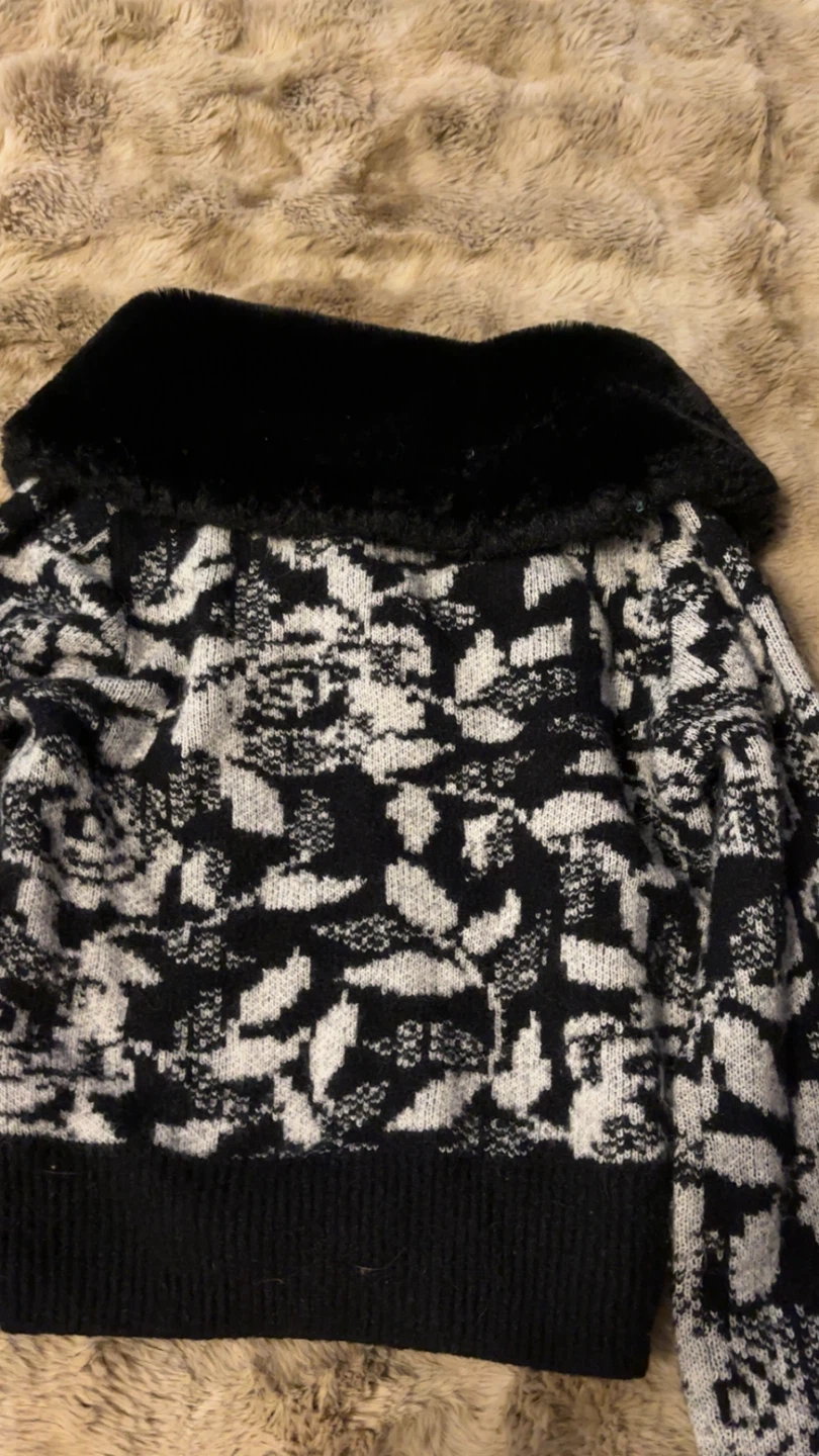 Black and White Cardigan - photo 3