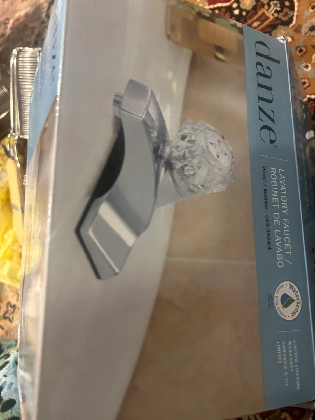 Danze Lavatory Faucet 063-3924-4