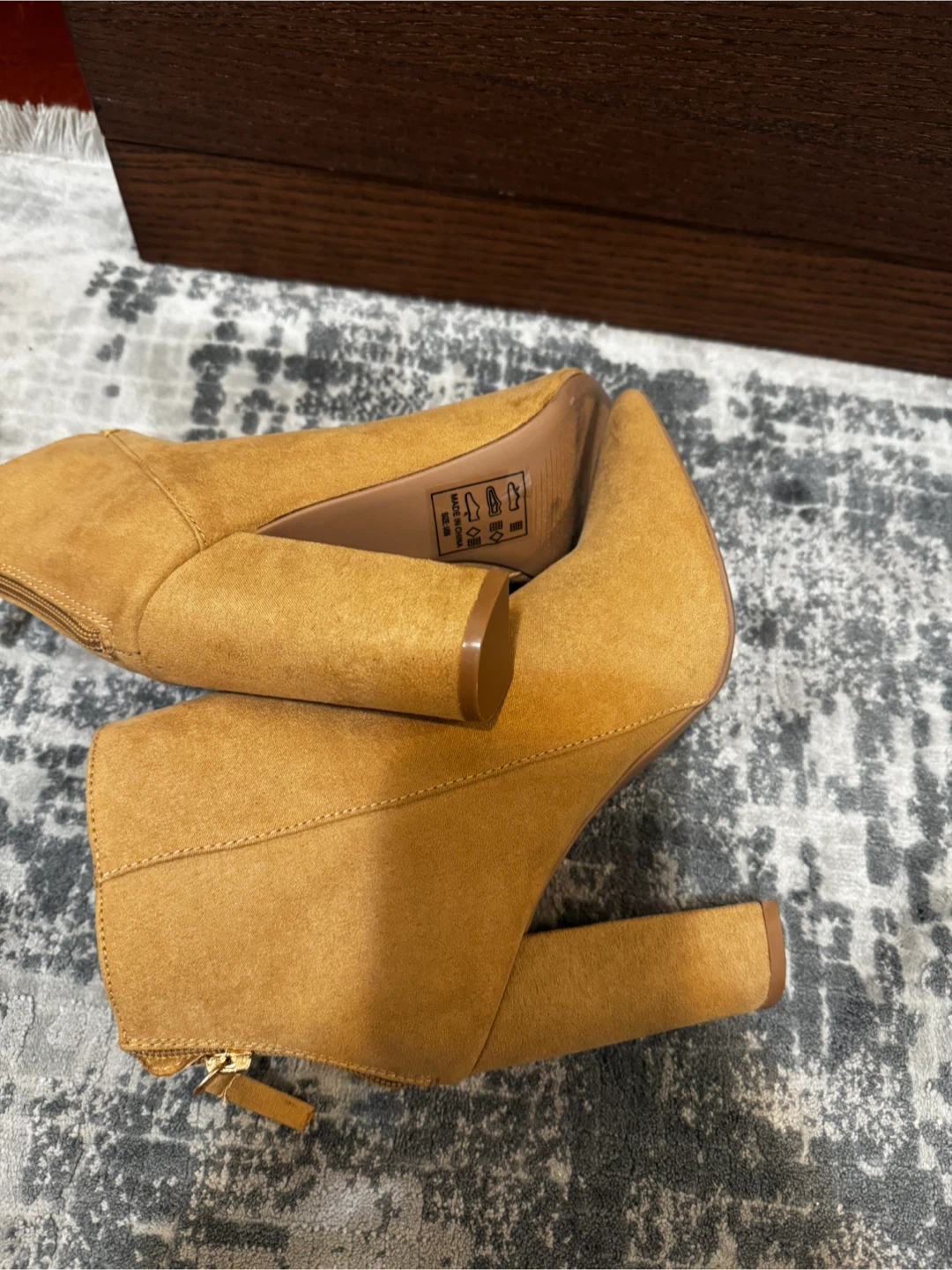 Pink Lily Tan Suede Ankle Boots - photo 3