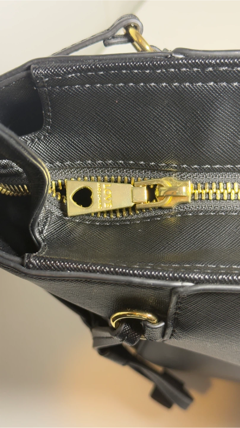 Love Moschino Black Saffiano Tote Bag - photo 4