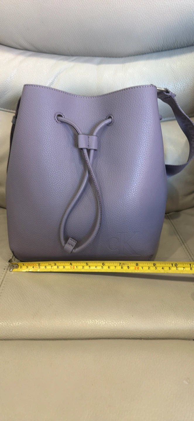 Calvin Klein mauve bucket bag