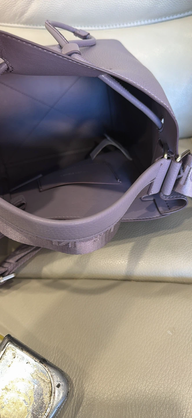Calvin Klein mauve bucket bag - photo 4