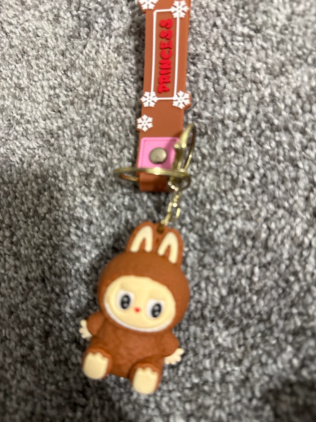 Set of 3 assorted kids fidgets and keychain - photo 4