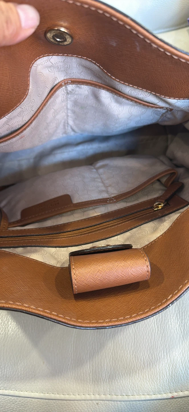 Michael Kors Tan Leather Tote Bag - photo 4