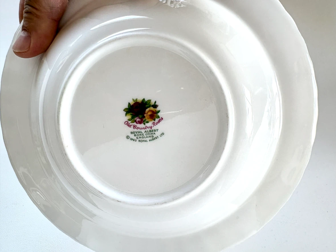 Royal Albert Old Country Roses Soup Bowl - photo 4