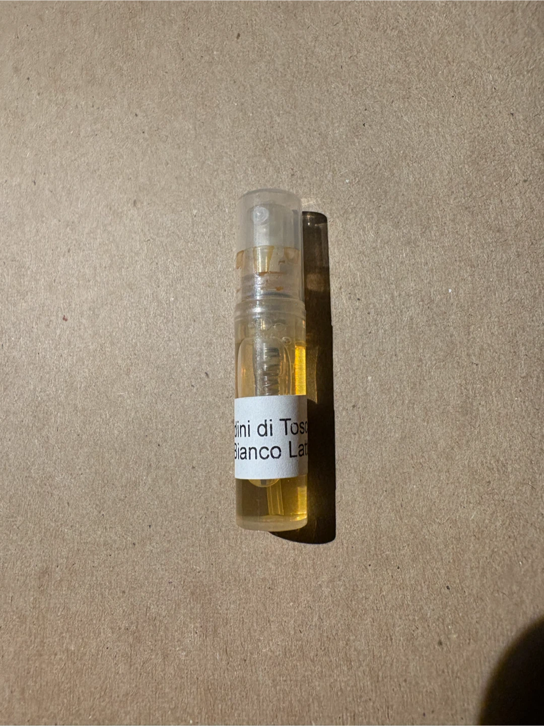 Giardini Di Toscana Bianco Latte Perfume Sample