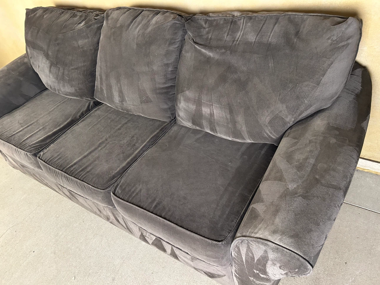 DELIVERY AVAILABLE! GREY FABRIC SOFA + LOVESEAT FOR $300! - photo 3
