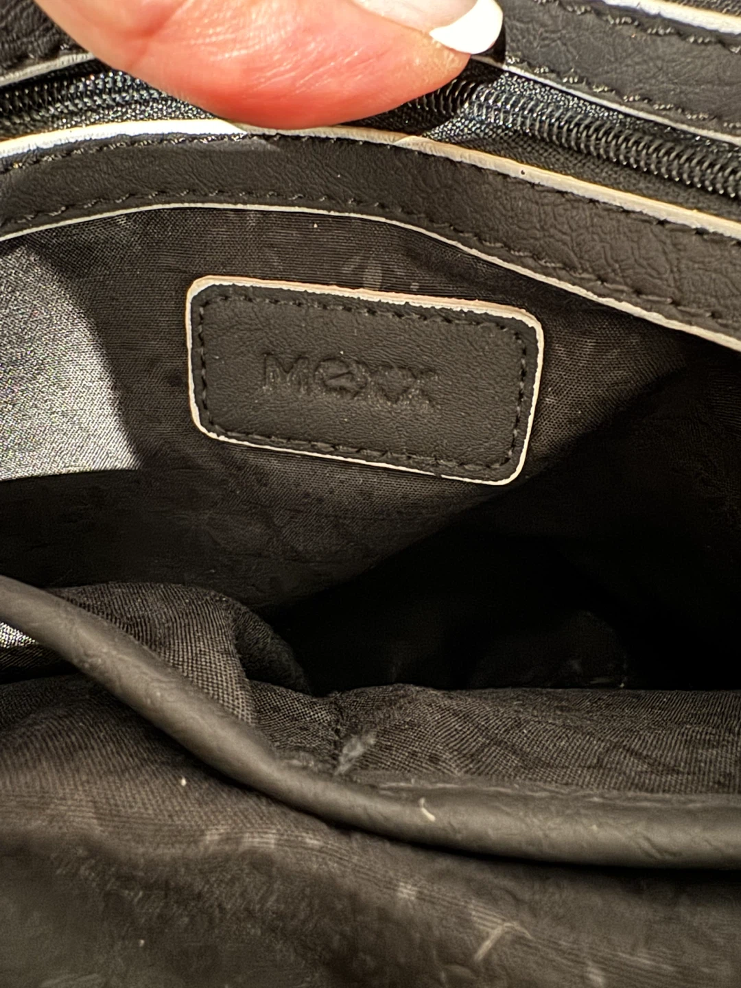 Mexx black and white handbag - photo 5
