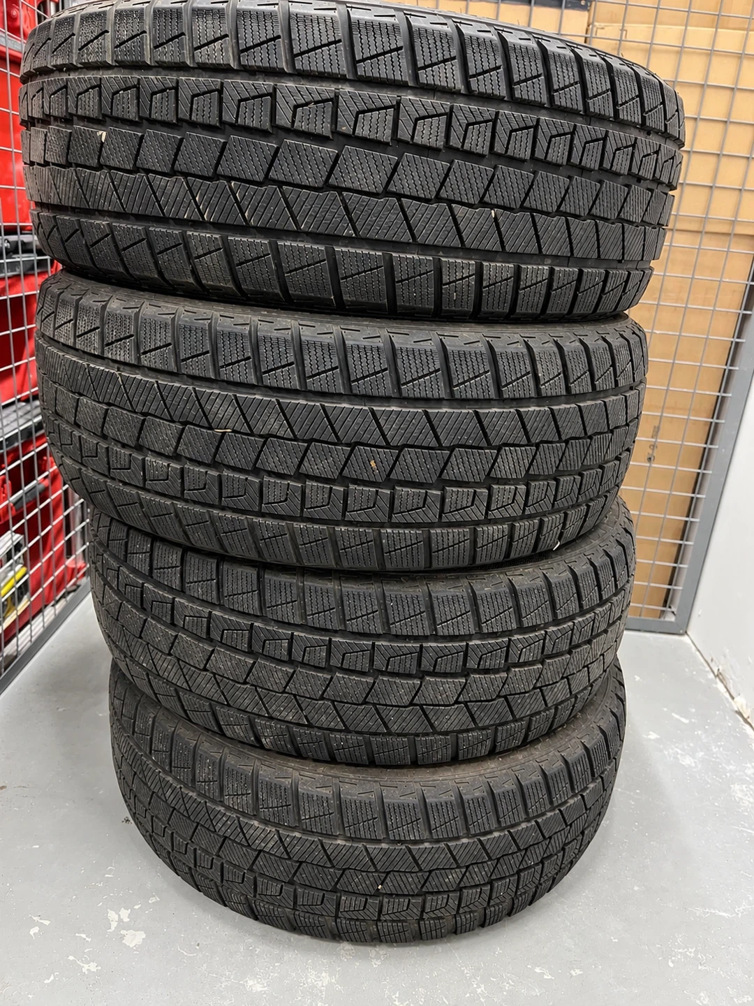 Set of 4 Winter Tires 235/55R19 MILLER