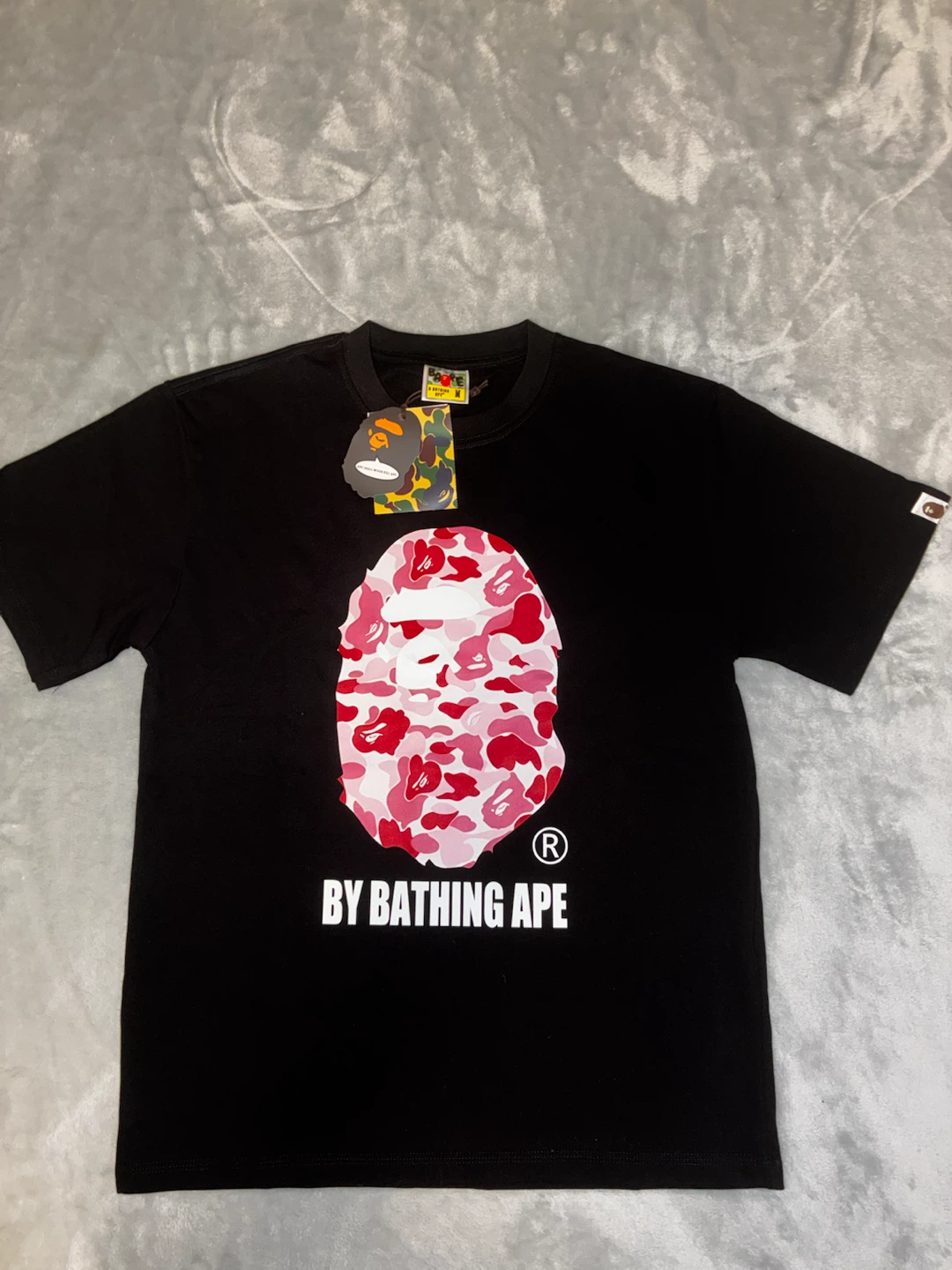 A Bathing Ape Black T-Shirt size (M)