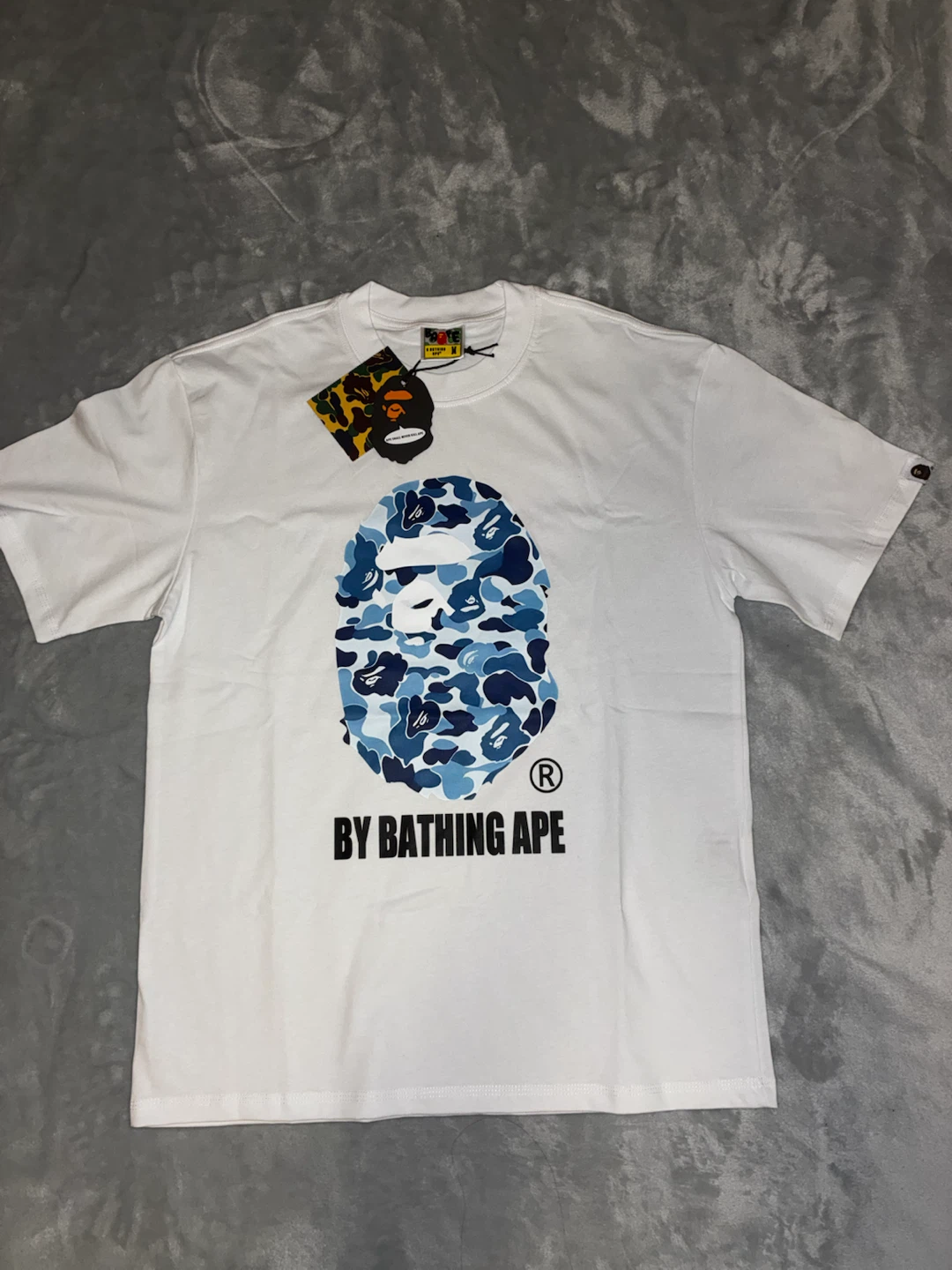 A Bathing Ape Bape Camo T-Shirt White size (M)
