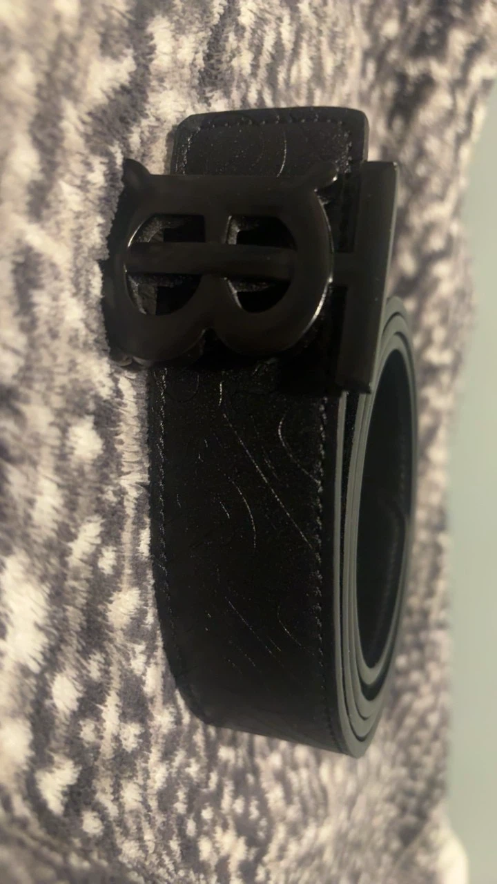 Amiri Black & Burberry black belts - photo 2