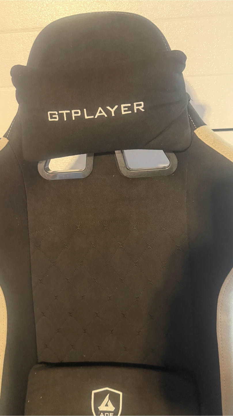 GTPlayer Gaming Chair - photo 2