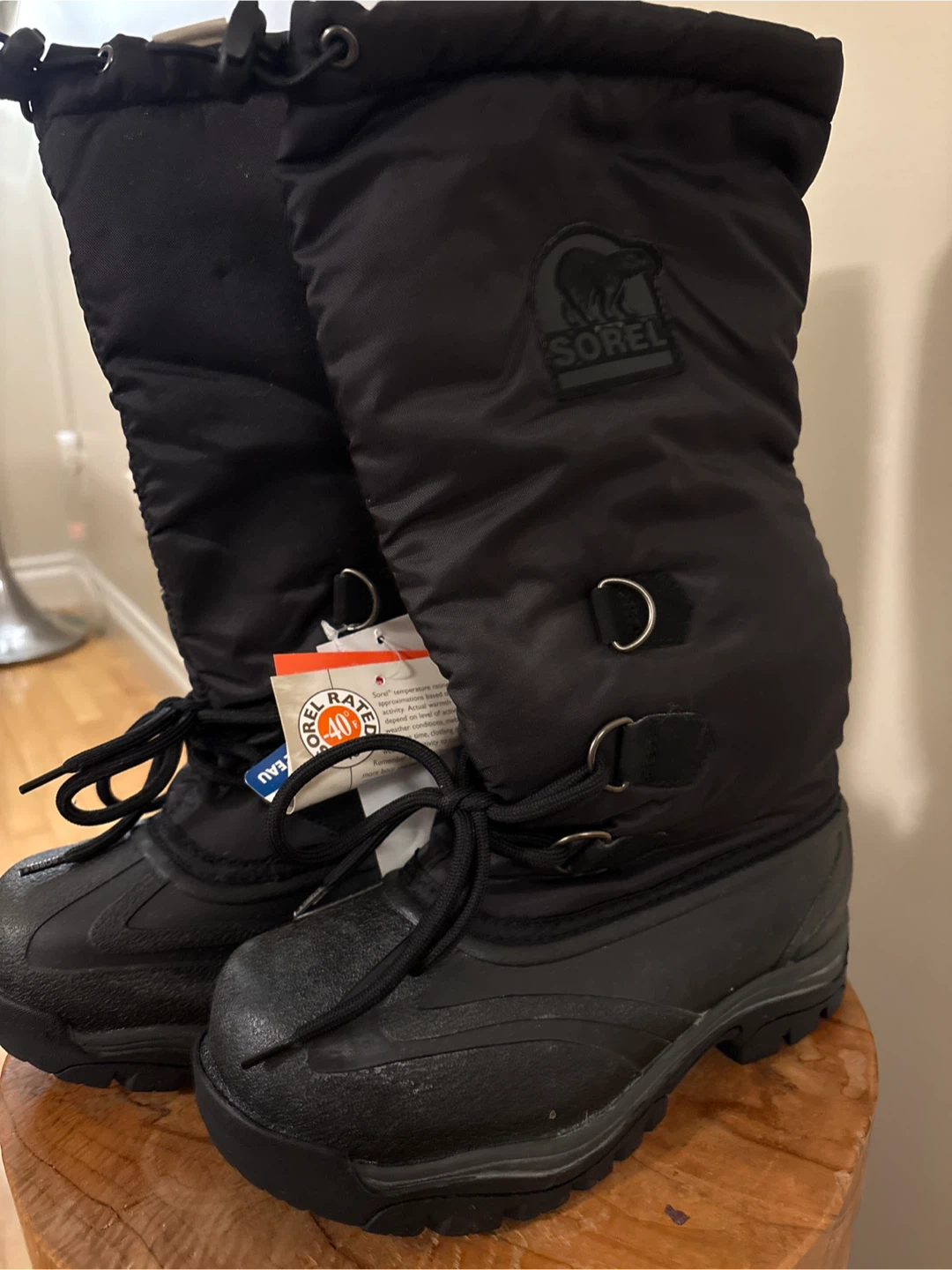 Sorel Snowlion Women's Boots Size 6