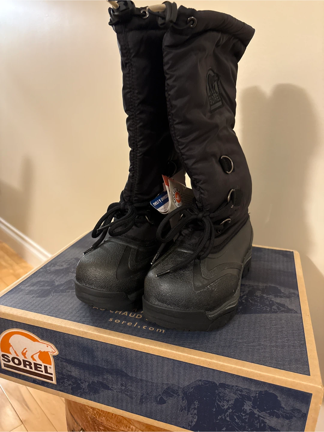Sorel Snowlion Women's Boots Size 6 - photo 4