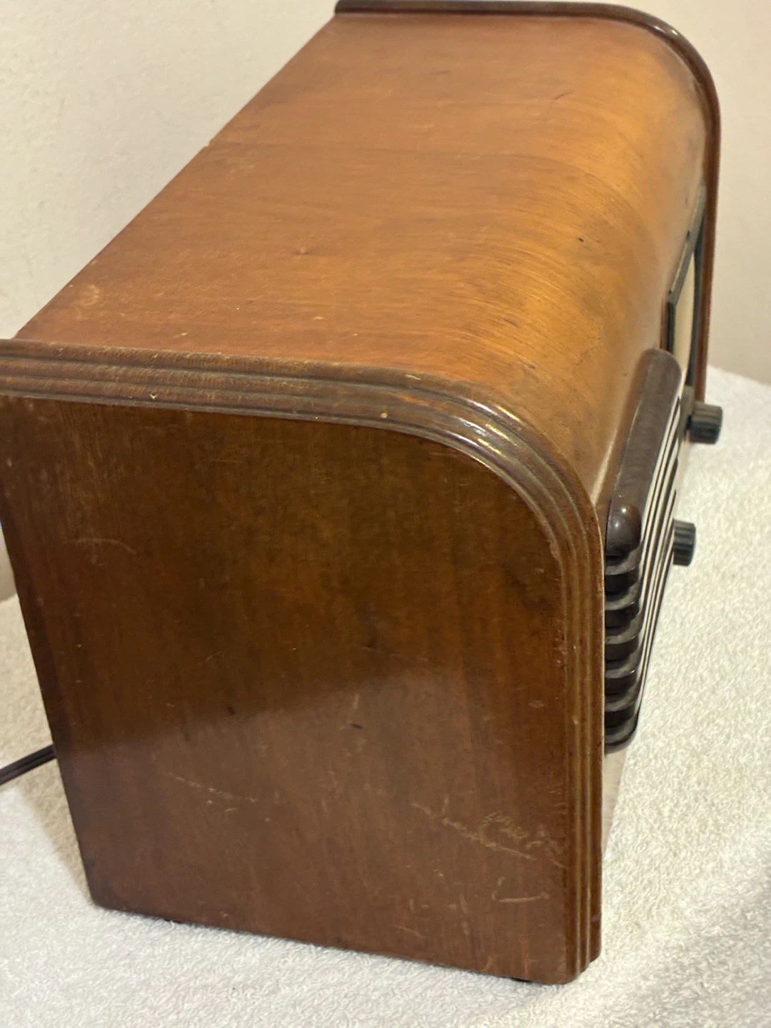 Vintage General Television Model 15 A 5 Radio - photo 2