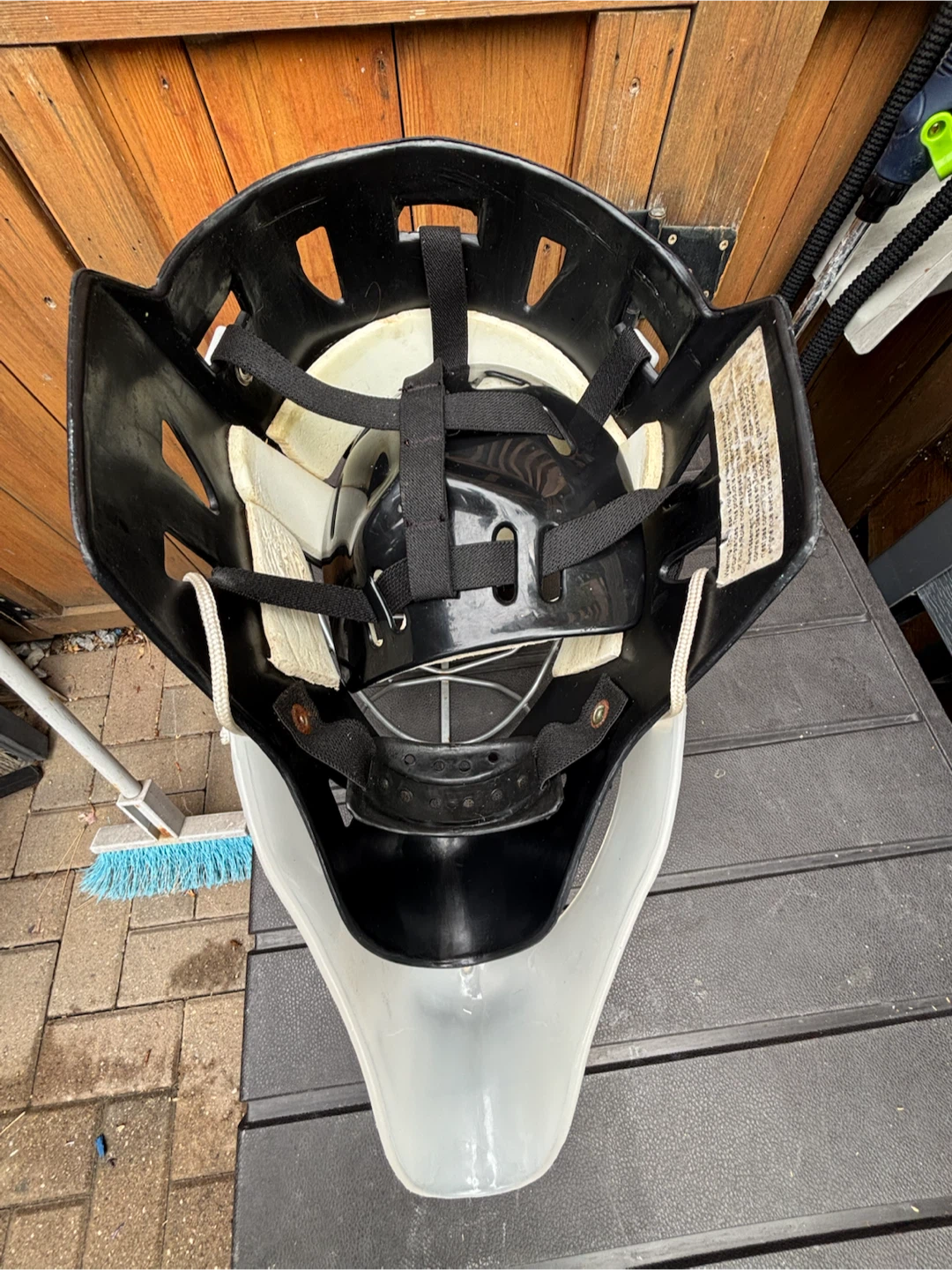 Vaughn Goalie Mask - photo 4