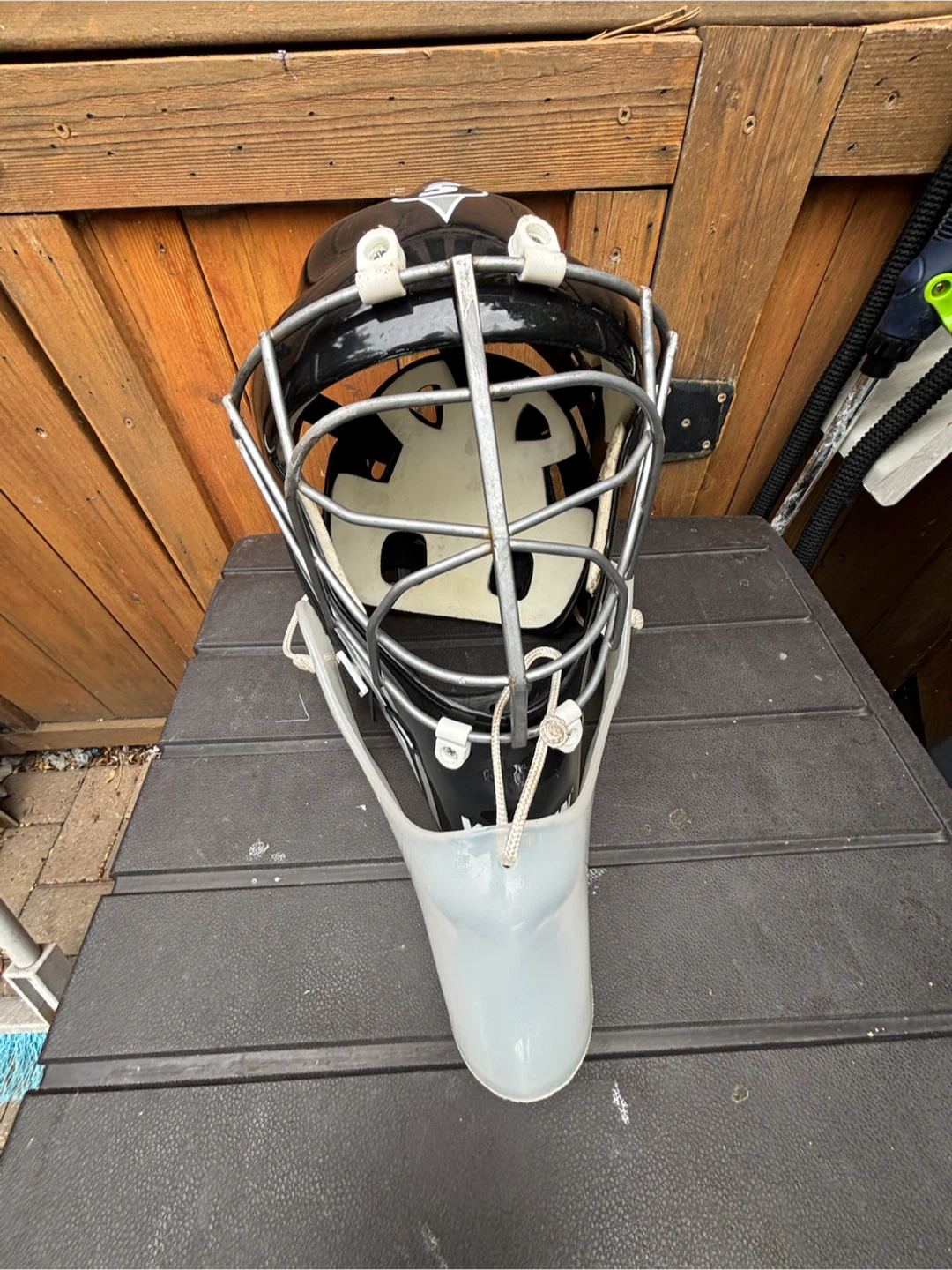 Vaughn Goalie Mask - photo 5