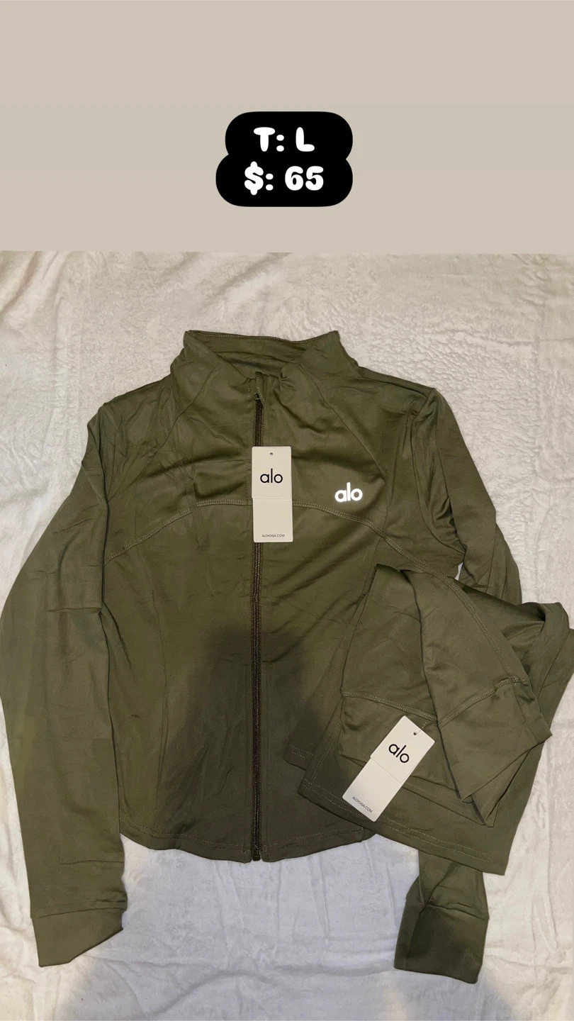 Alo Yoga Matching Sets - photo 3