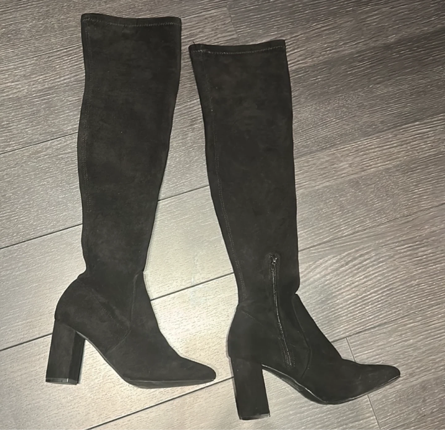 Le Chateau Suede Knee High Boots - photo 2