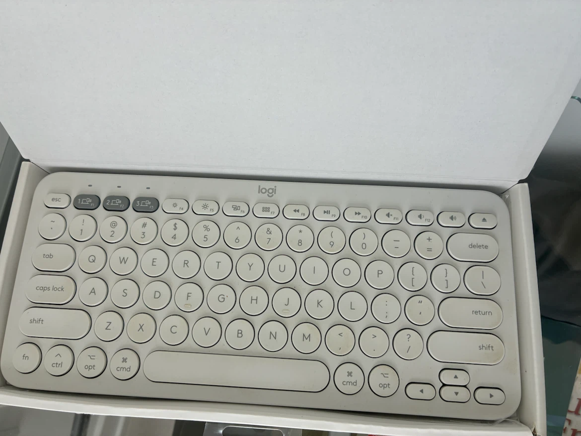 Logitech K380 Multi-Device Bluetooth Keyboard for Mac - photo 4