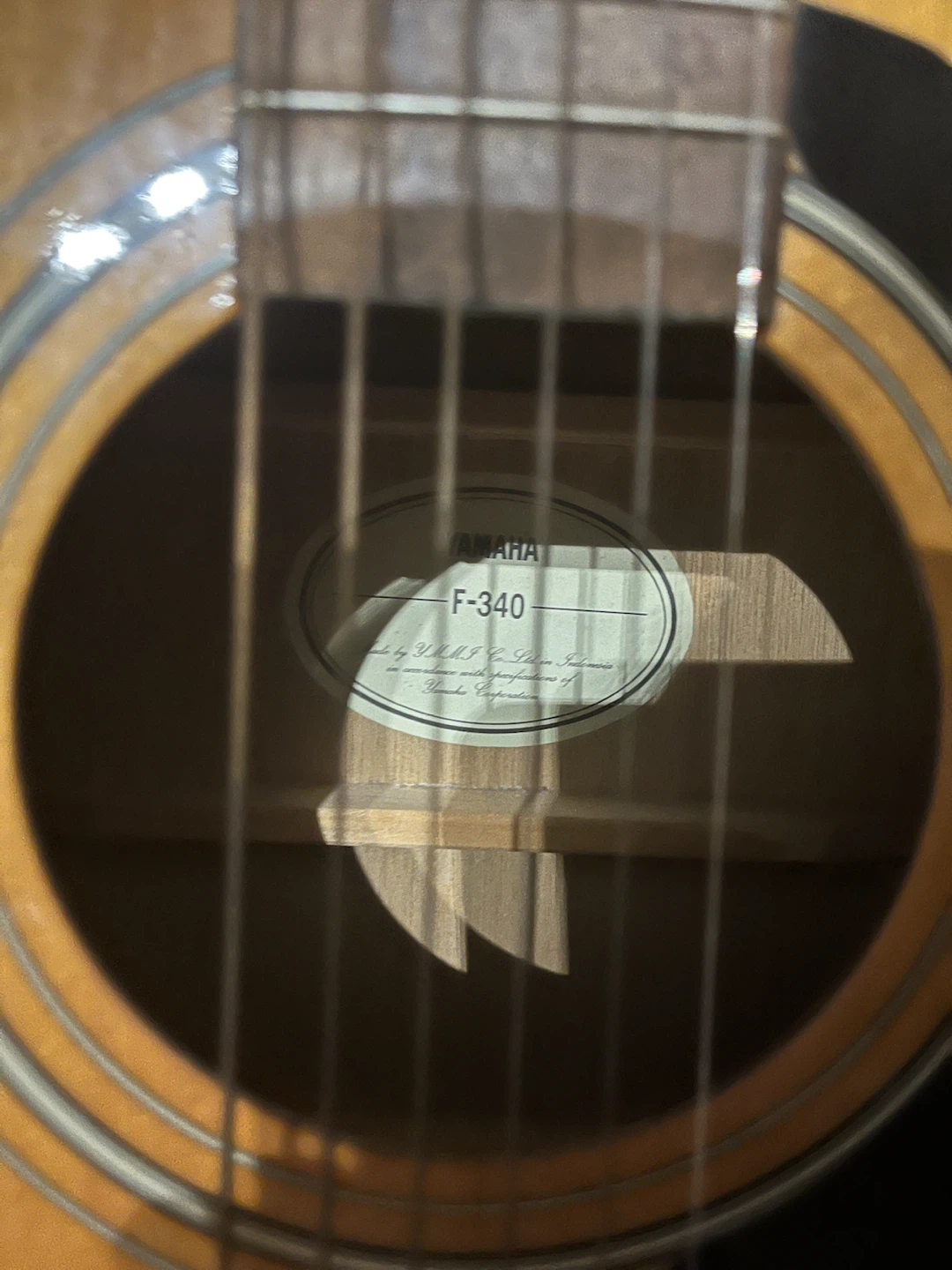 Yamaha F-340 Acoustic Guitar - photo 3