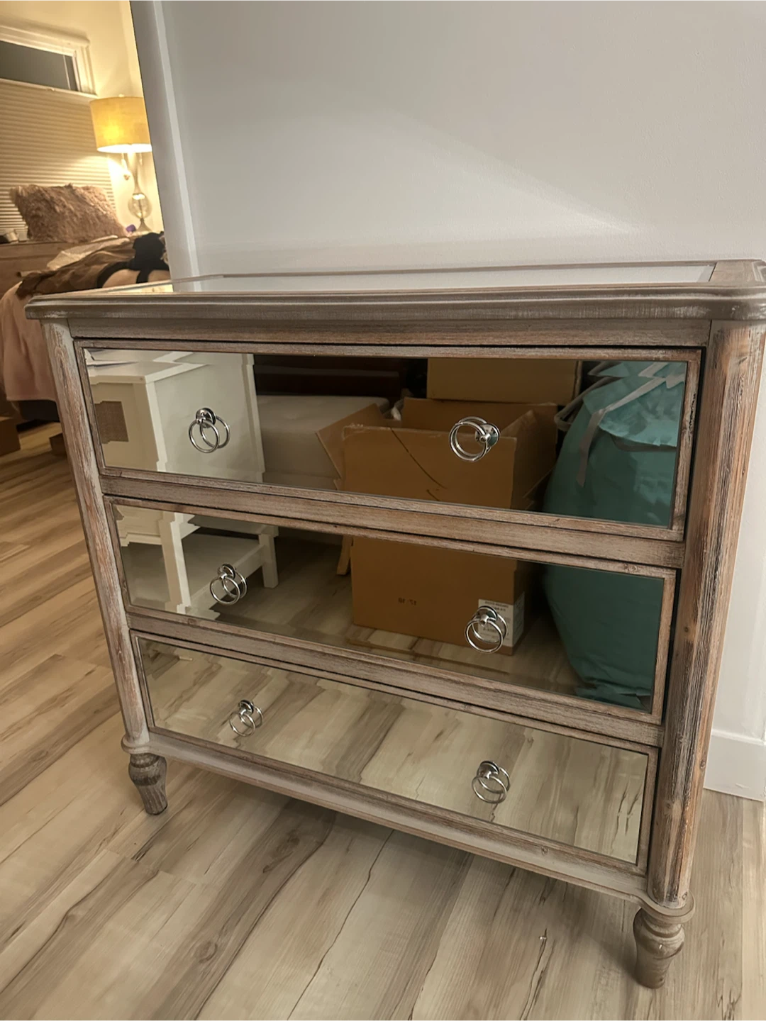 Rustic Mirrored 3-Drawer Dresser - photo 3