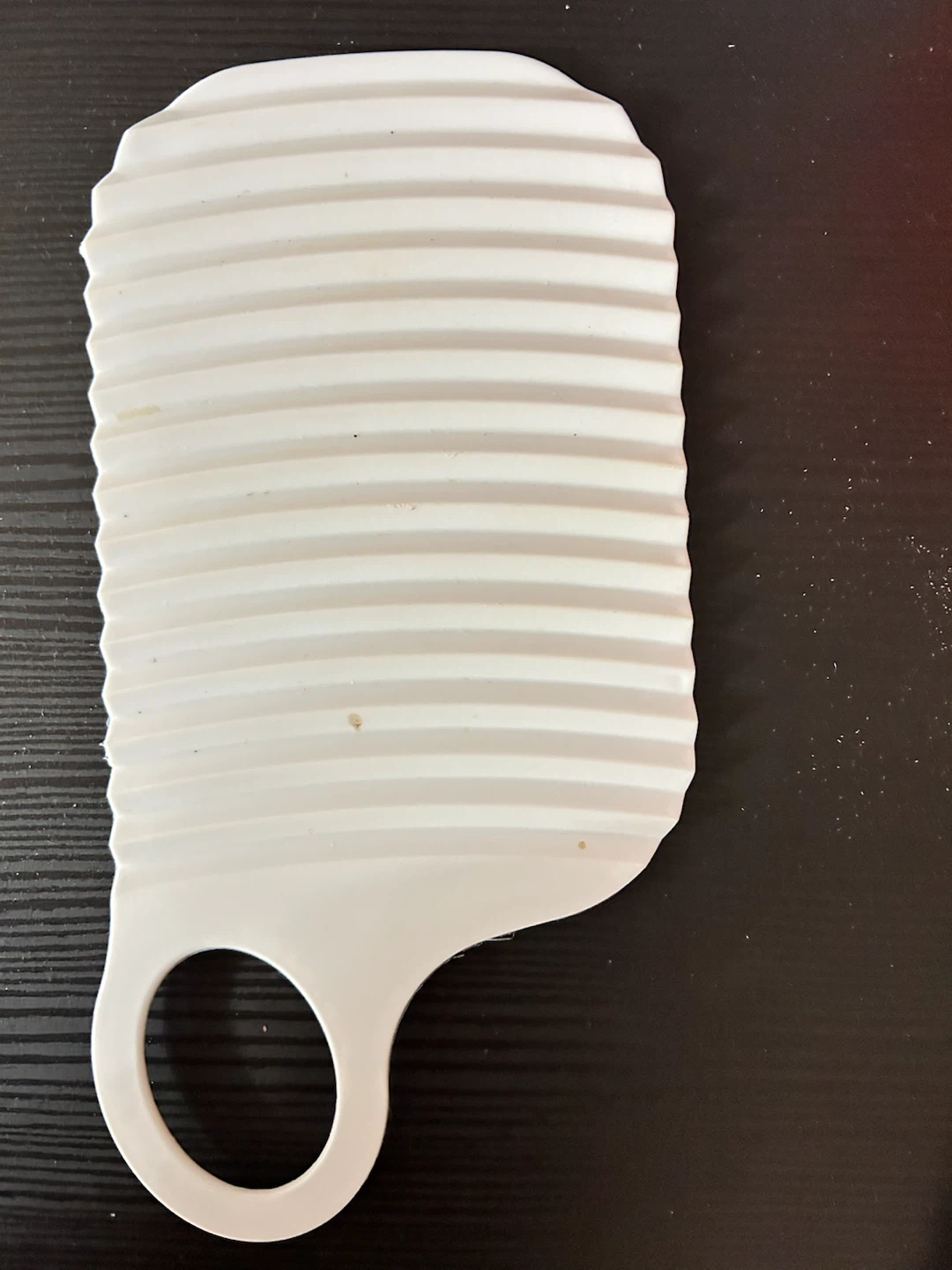White Plastic cometic Washboard