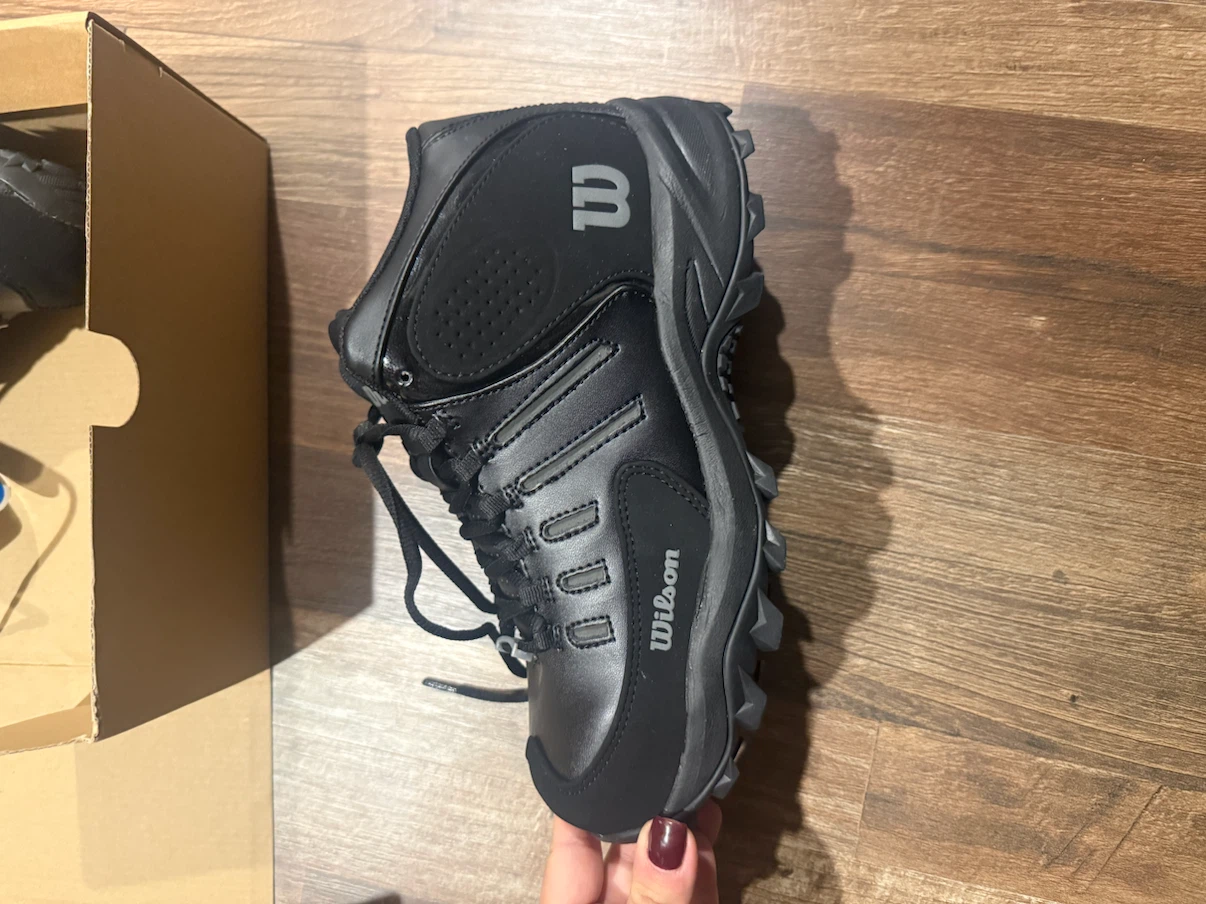 Wilson M Drive Metal Free Safety Boots Size 7EE - photo 3